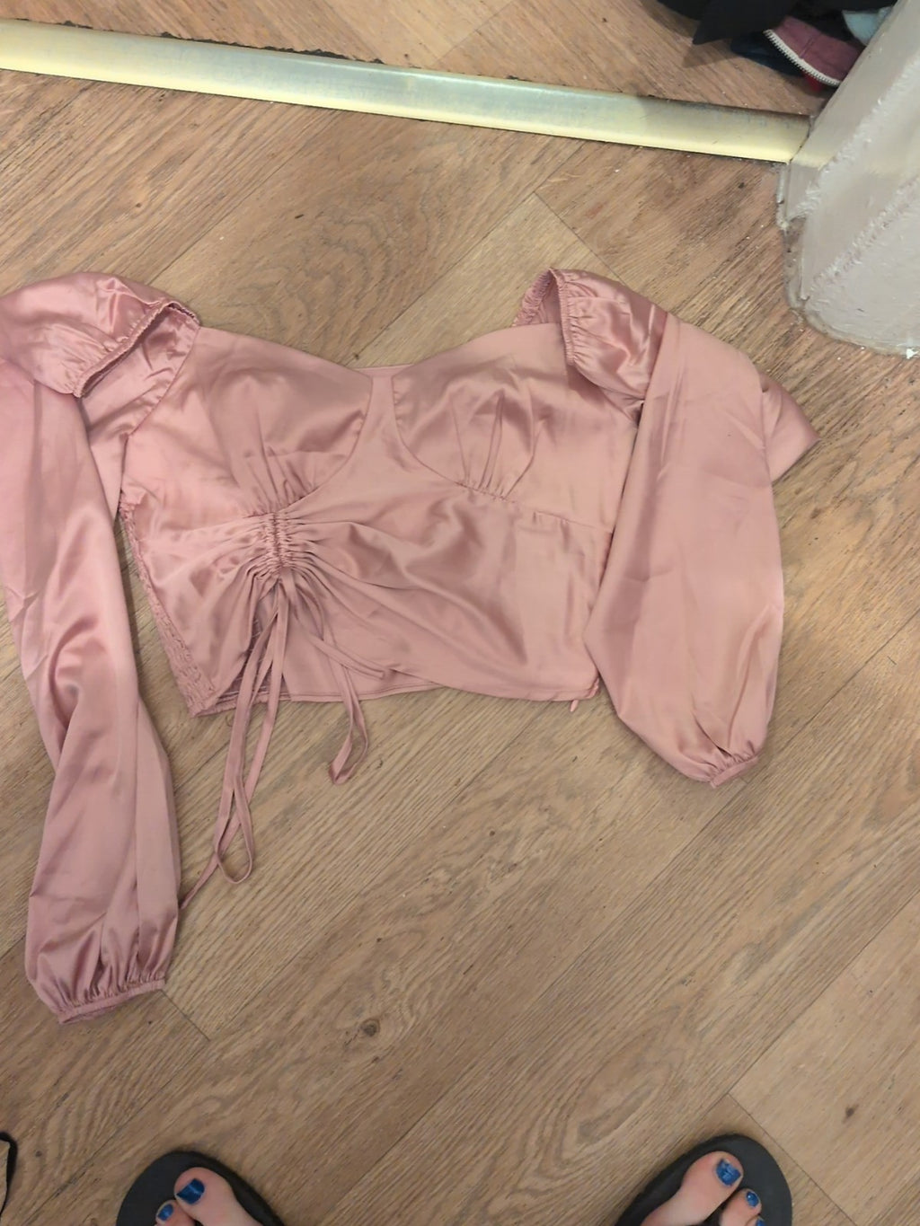 Boohoo 10 Pink Bubblegum Long Sleeve Crop Top