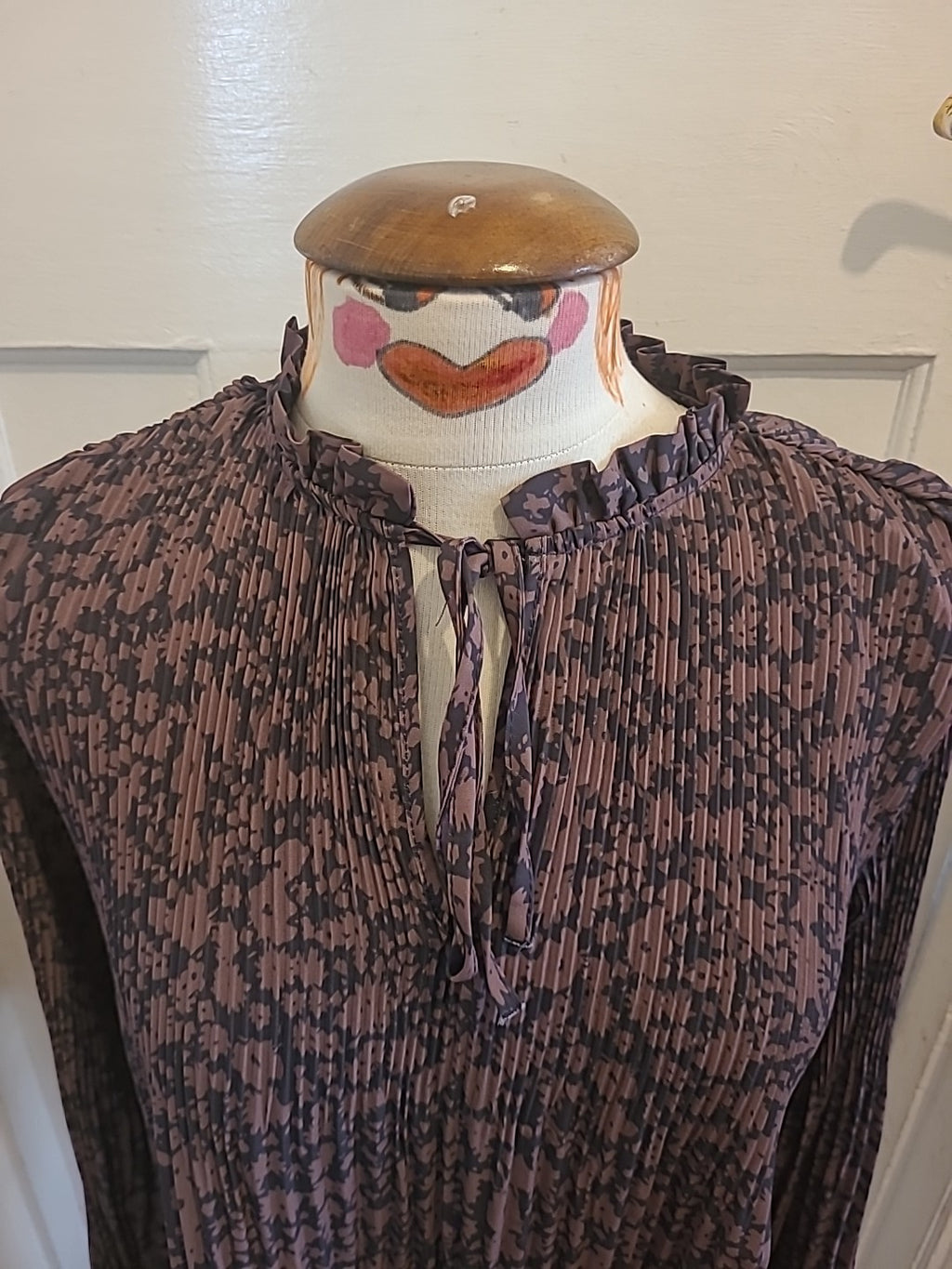 Ladies Primark Size 6 Brown Black Crinkle Long Sleeved Blouse