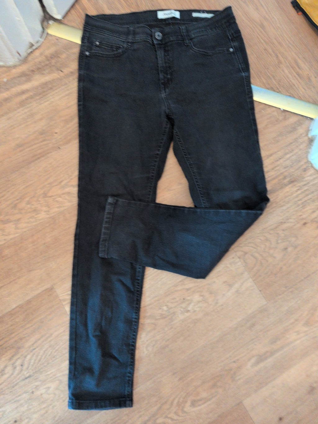 Angels Signature Convertible 10 Black Jeans