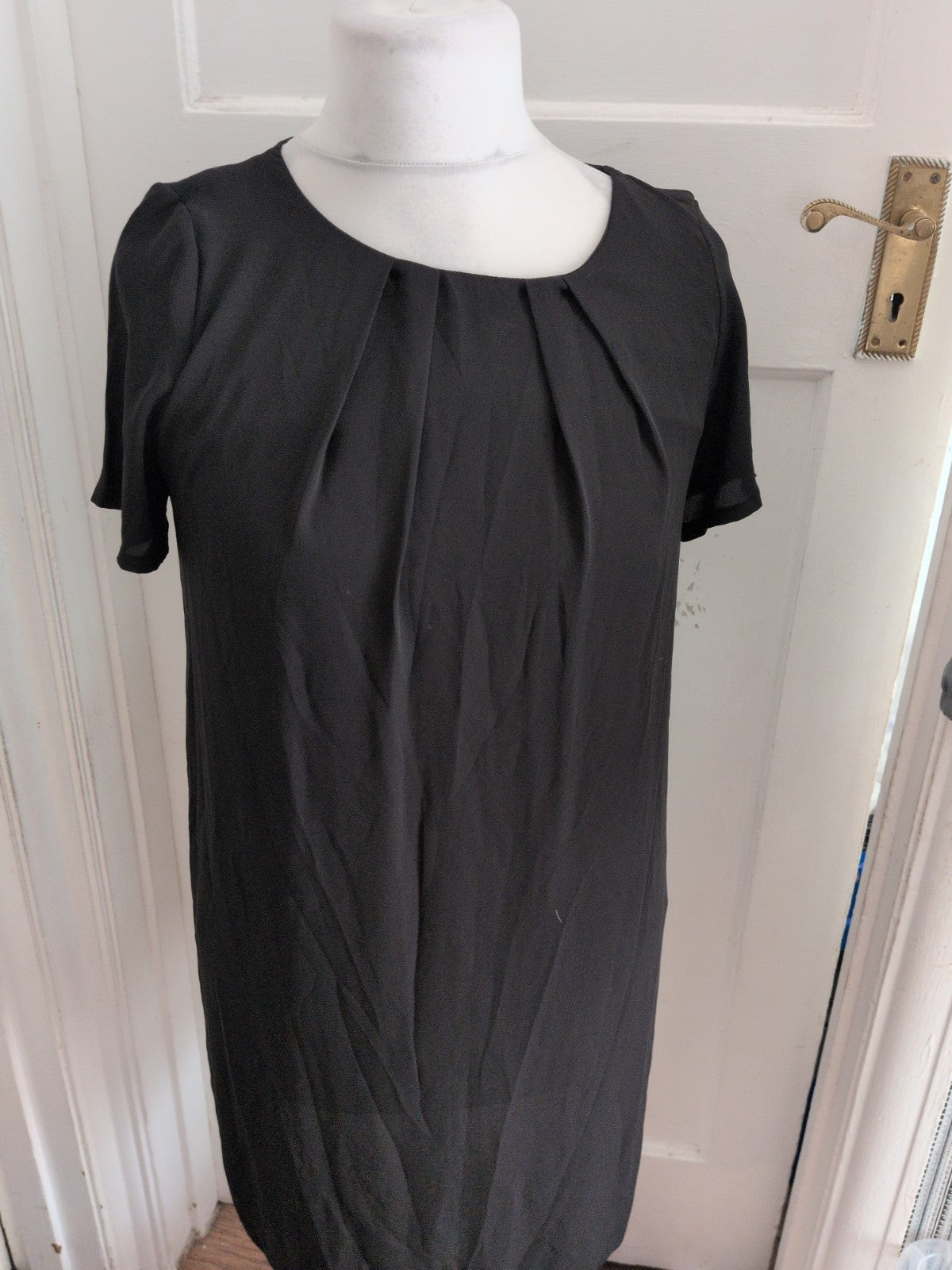 Tu 10 Black Short Sleeve Lined Midi Dress