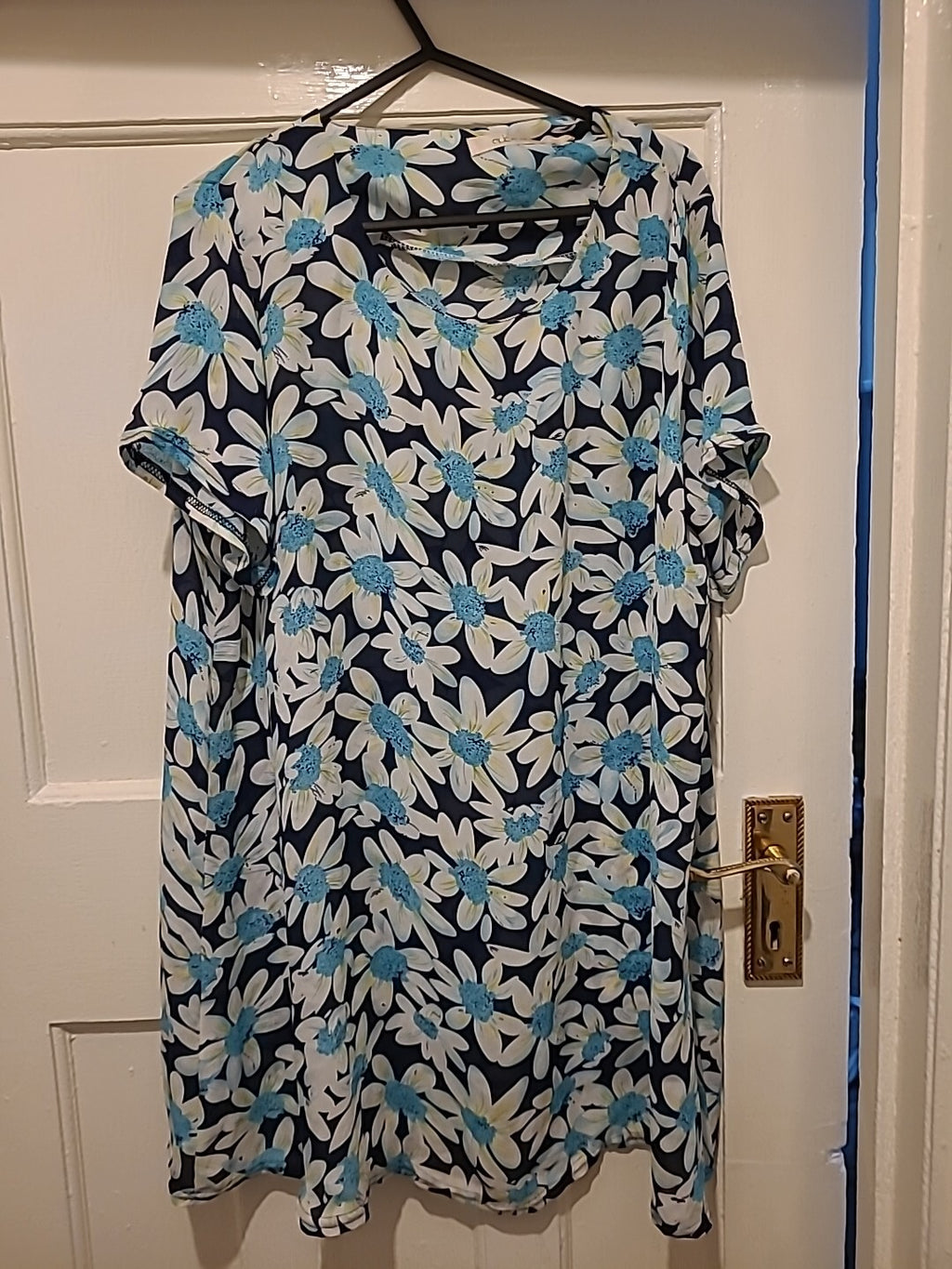 Ladies ADC Size S/M Floral Top
