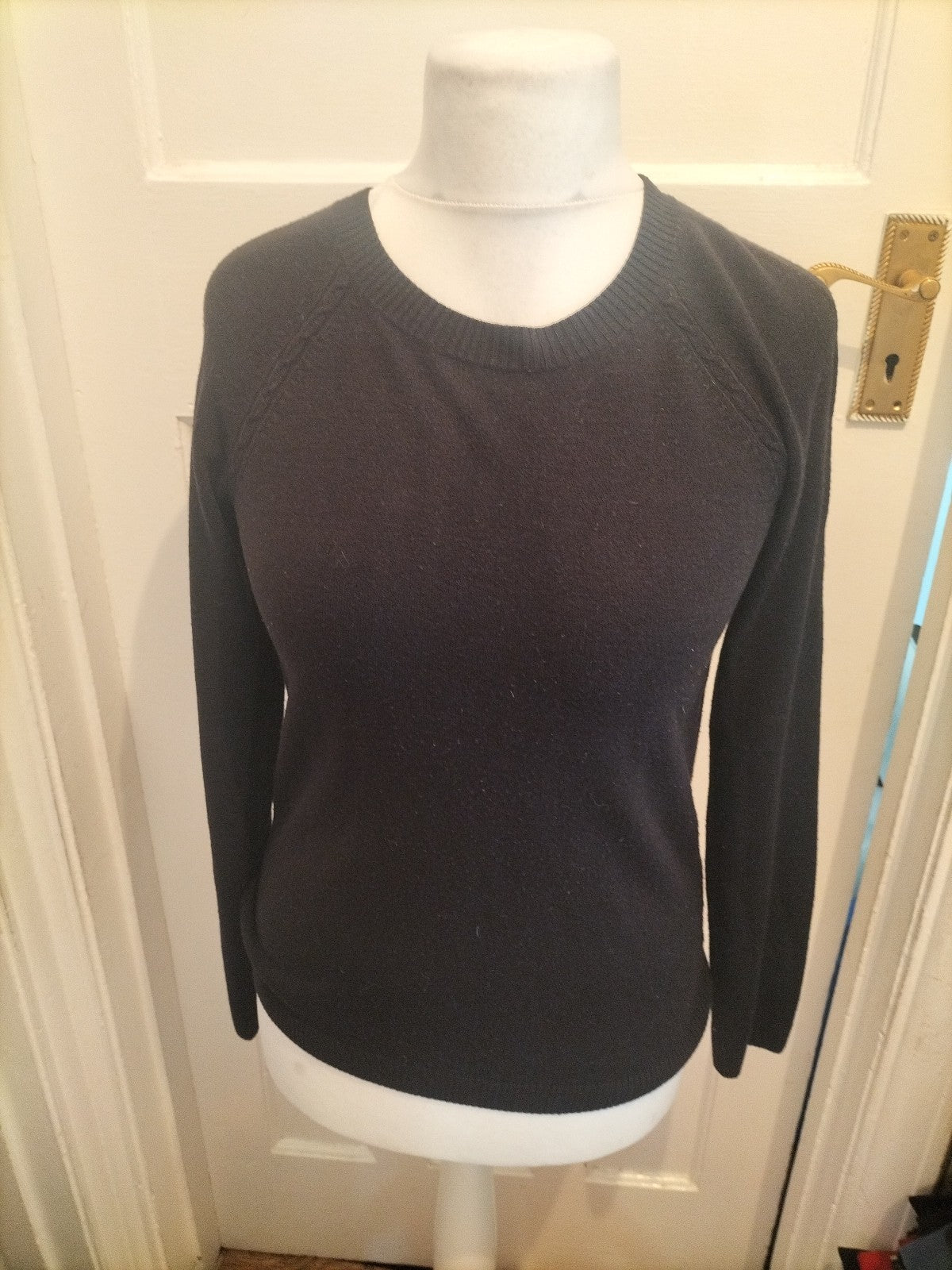 Ladies Tu Size 8 Black Round Neck Long Sleeved Jumper Pullover