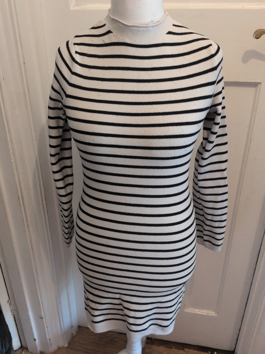 Ladies Primark XS White Stripe Jumper Dress