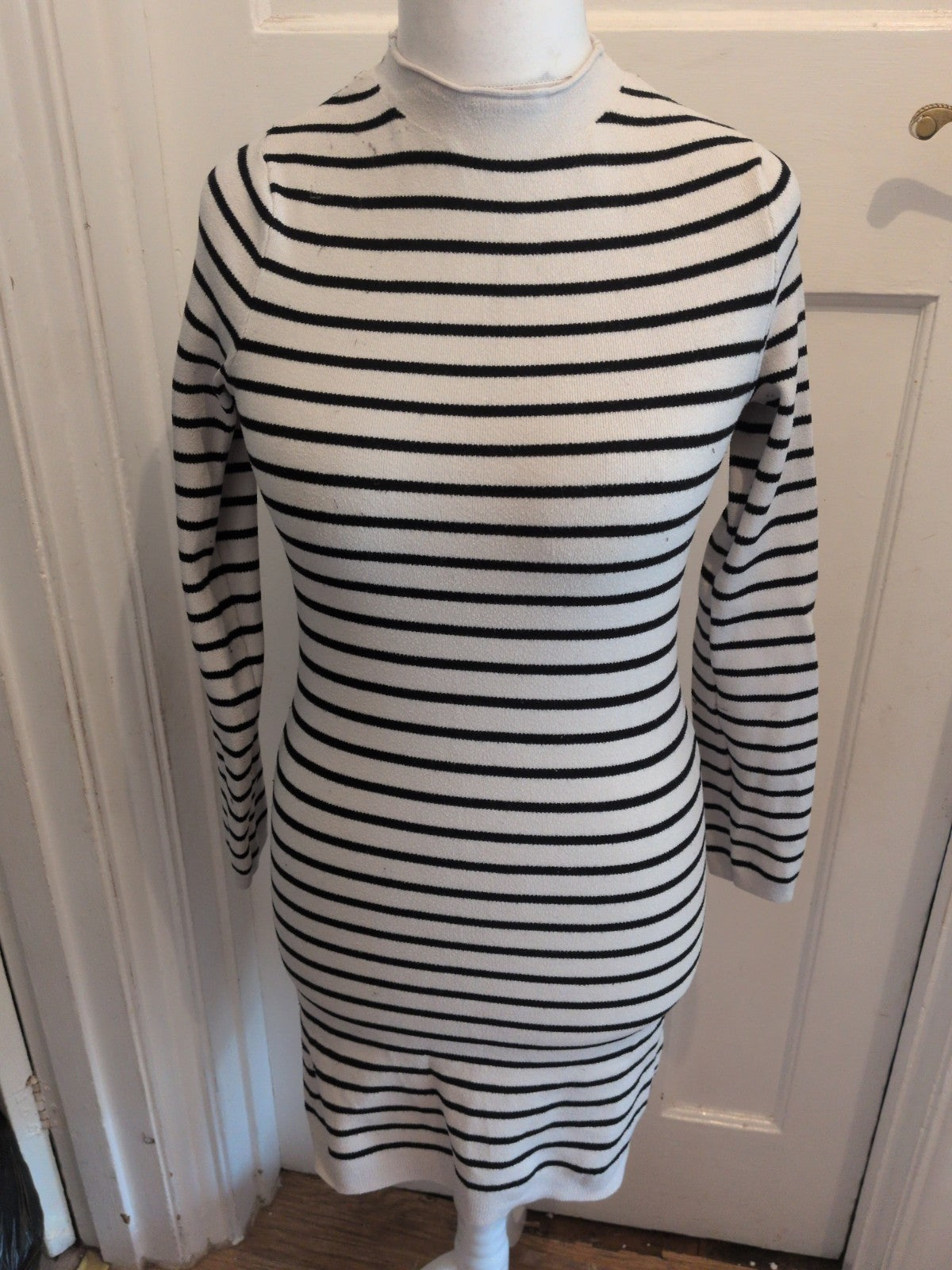 Ladies Primark XS White Stripe Jumper Dress