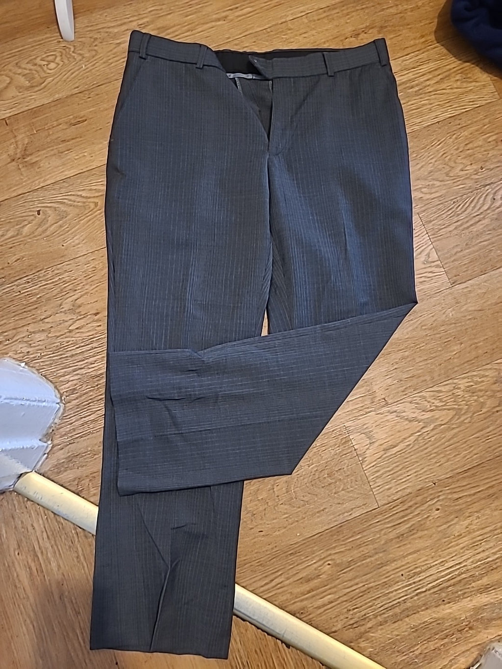 Mens 36R Grey Pinstripe Formal Trousers