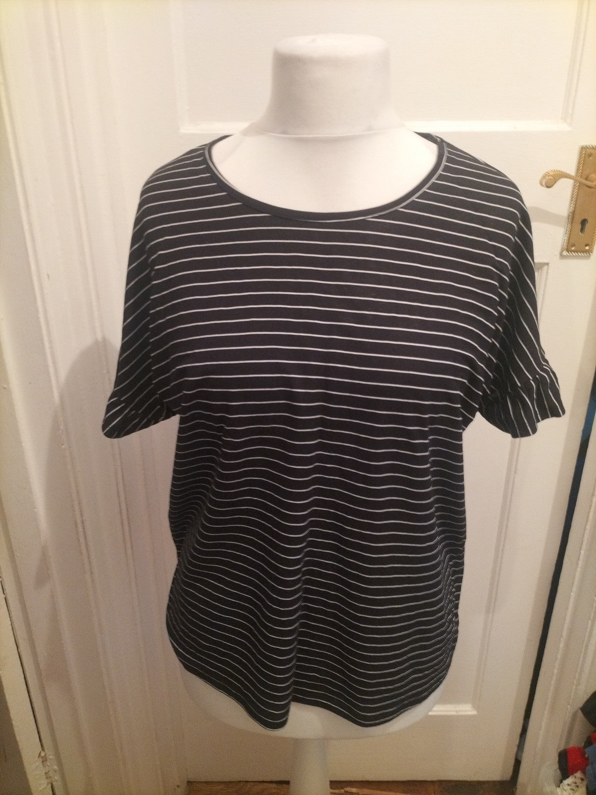 Ladies 12 Matalan Striped Black Short Sleeved Blouse