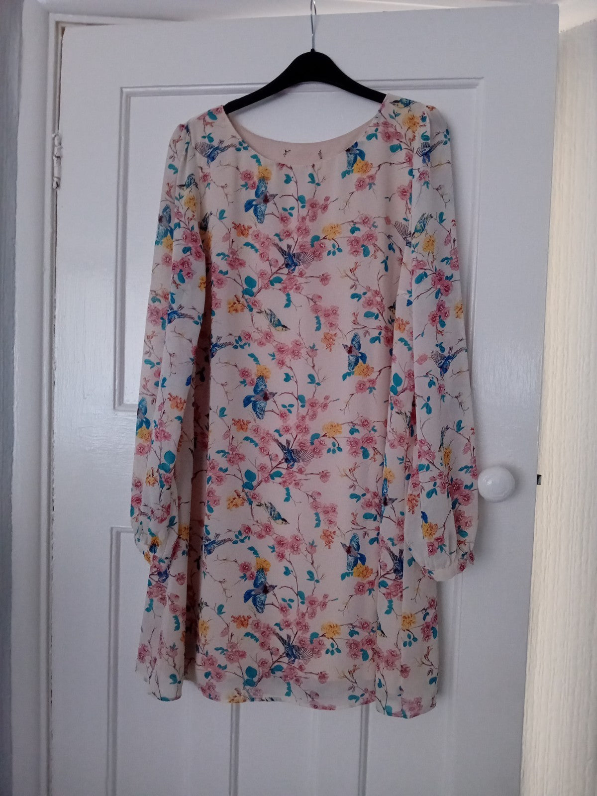 Ladies Short Floral Dress Atmosphere Size 16 Lined Long Chiffon Sleeves Free...