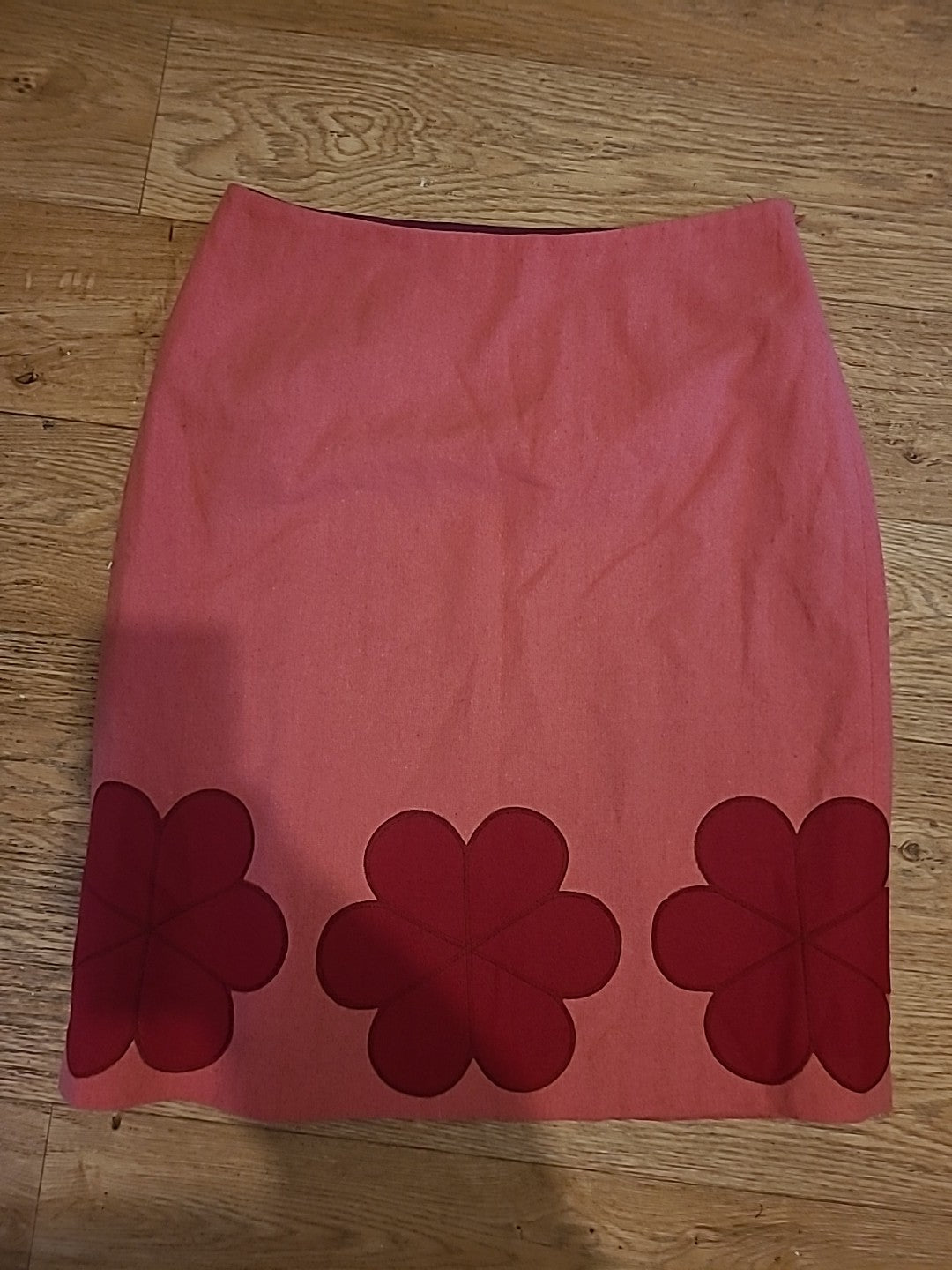 Ladies Boden Size 10L Peach With Red Lined Skirt
