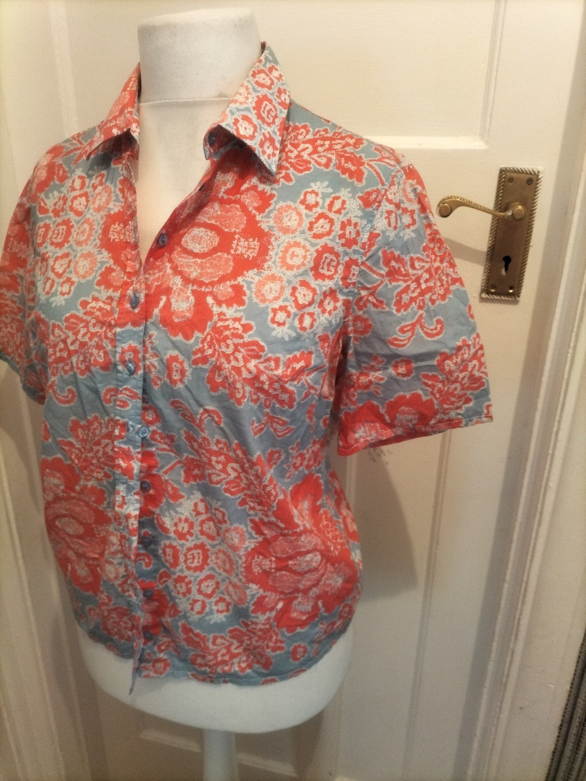 Ladies Hawes & Curtis Size 14 Grey And Red Short Sleeved Blouse Shirt