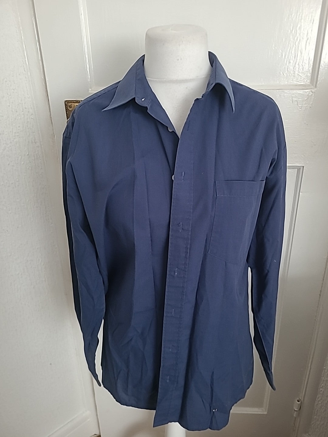 Mens C&A Size Large Navy Blue Long Sleeved Shirt