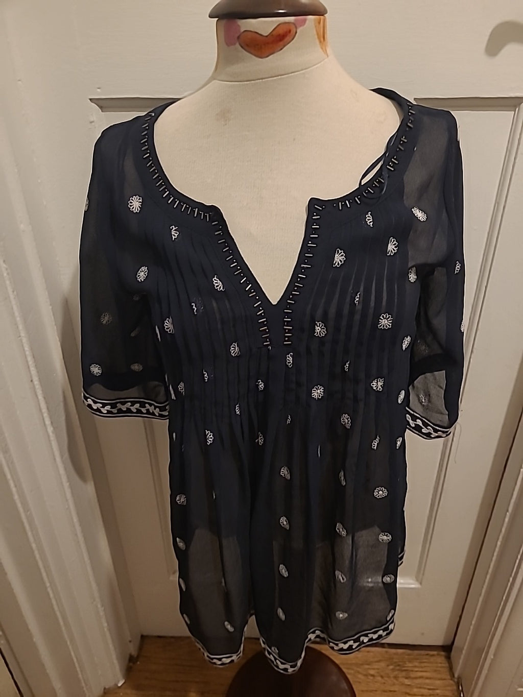 Ladies Papaya Size 10 Navy/White Short Sleeved Blouse