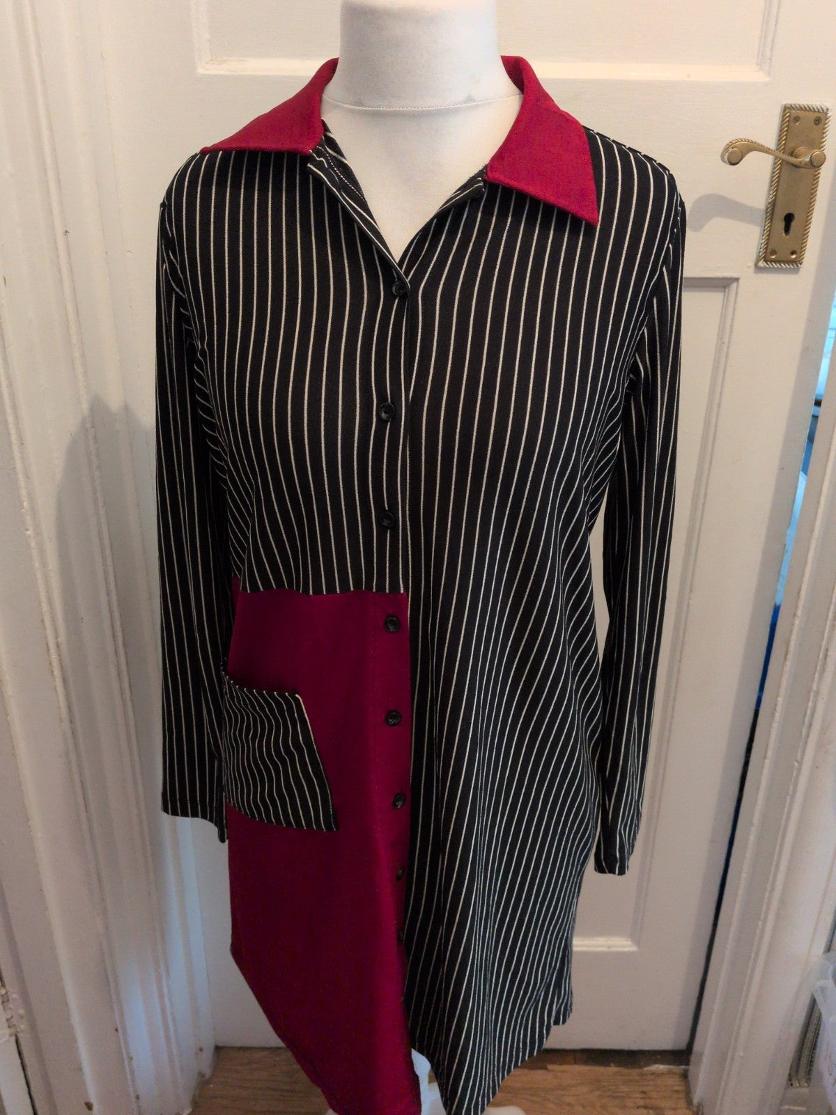 Tavin 8 Black Stripe Long Sleeve Buttoned Dress