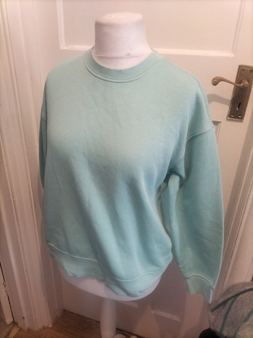Ladies Primark Size 10-12 Aqua Long Sleeved Pullover Jumper Round Neck