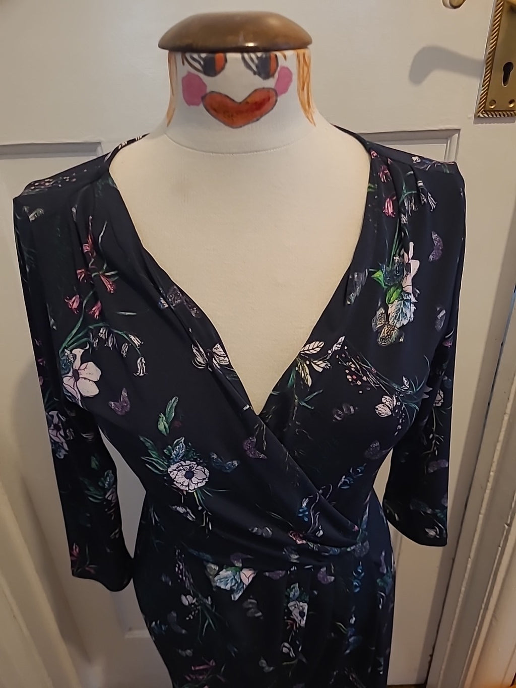 Ladies Oasis Size Small Navy Floral V Neck Mid Sleeved Dress