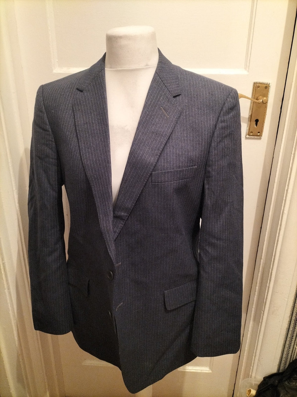 Mens Burton Size 42" Navy Pinstriped Lined Padded Suit Jacket