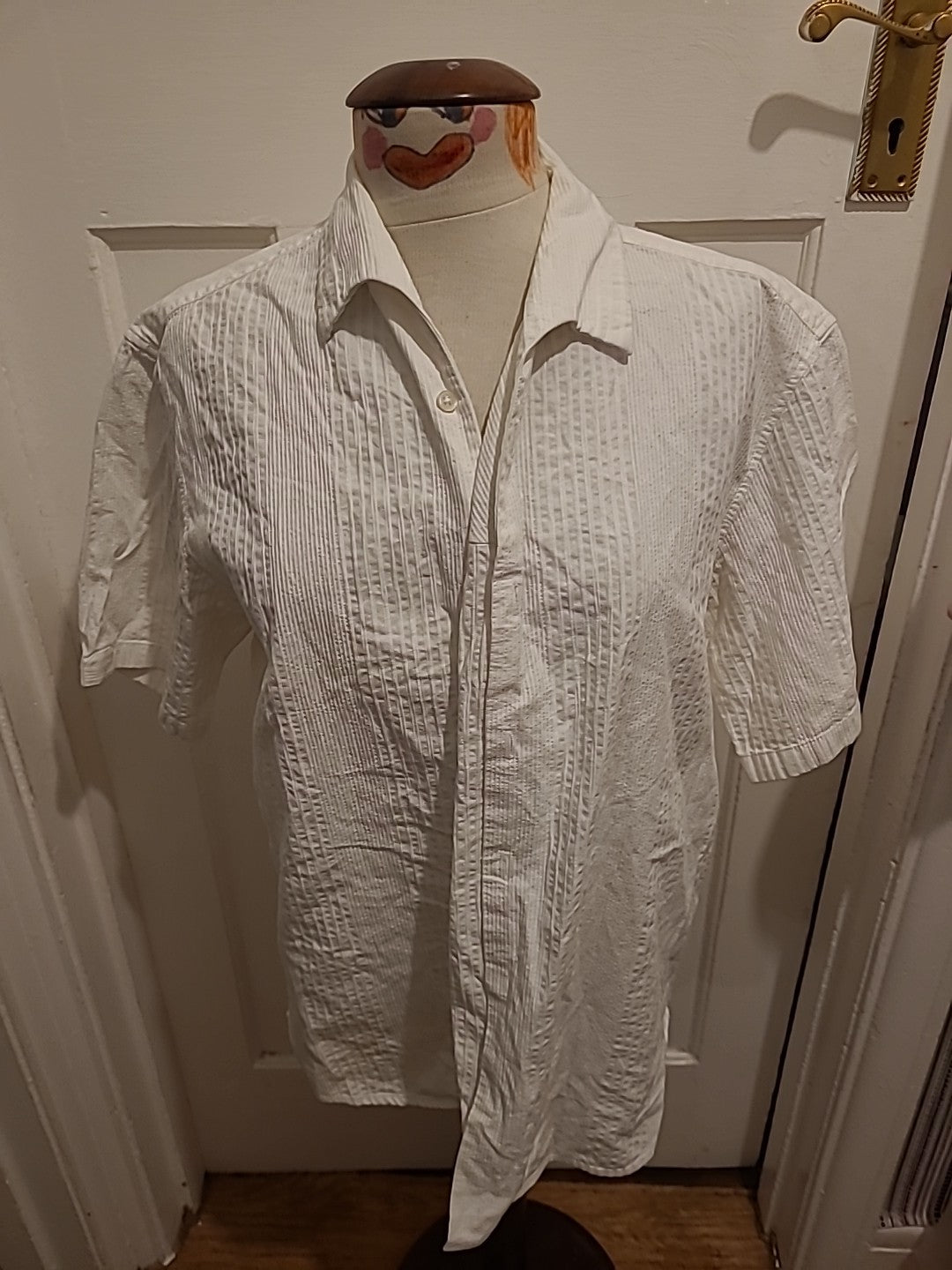 Mens Next Size Medium Textured Short Sleeved Shirt