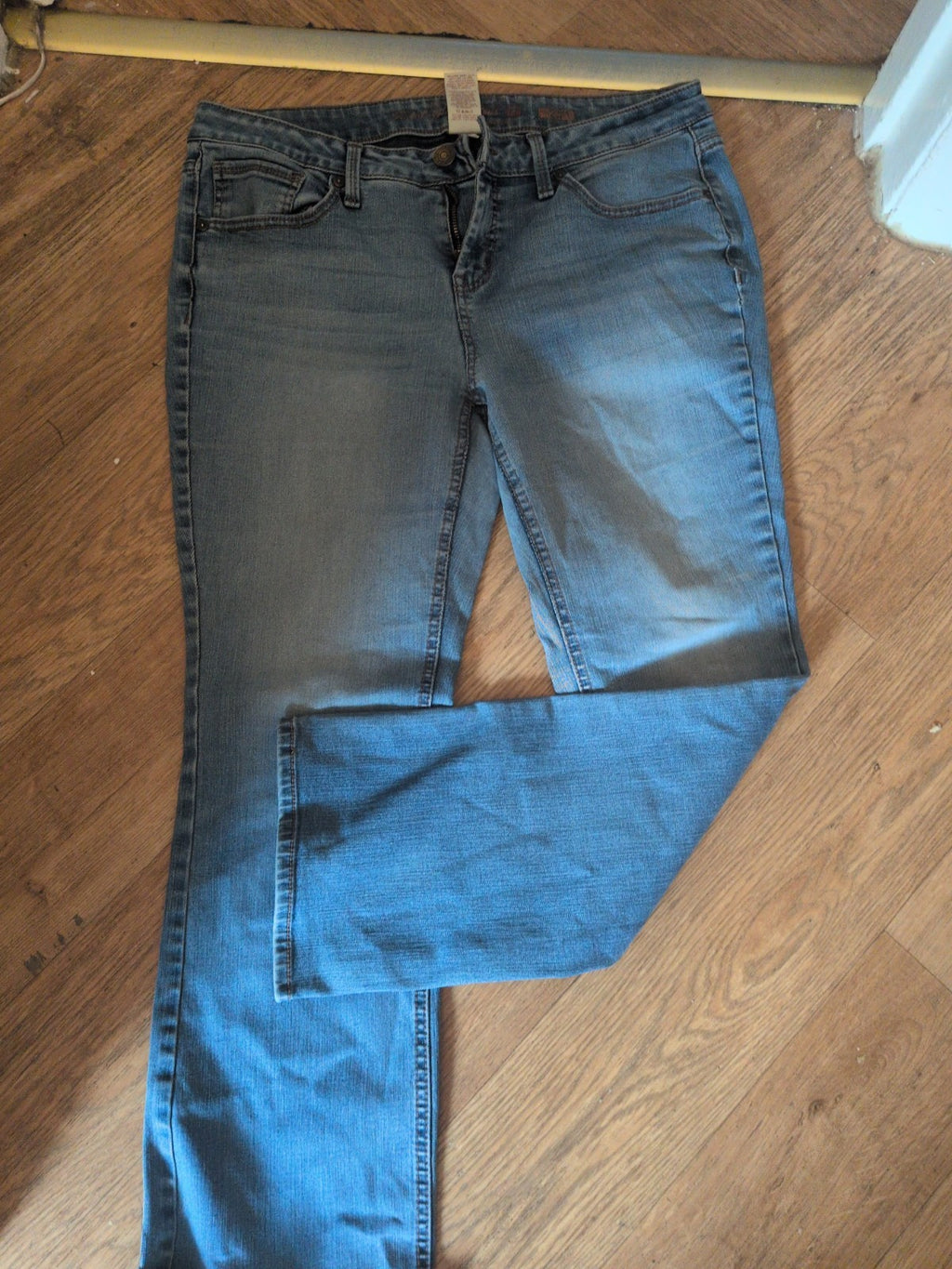 Ladies Faded Glory Size 16P Boot Jeans