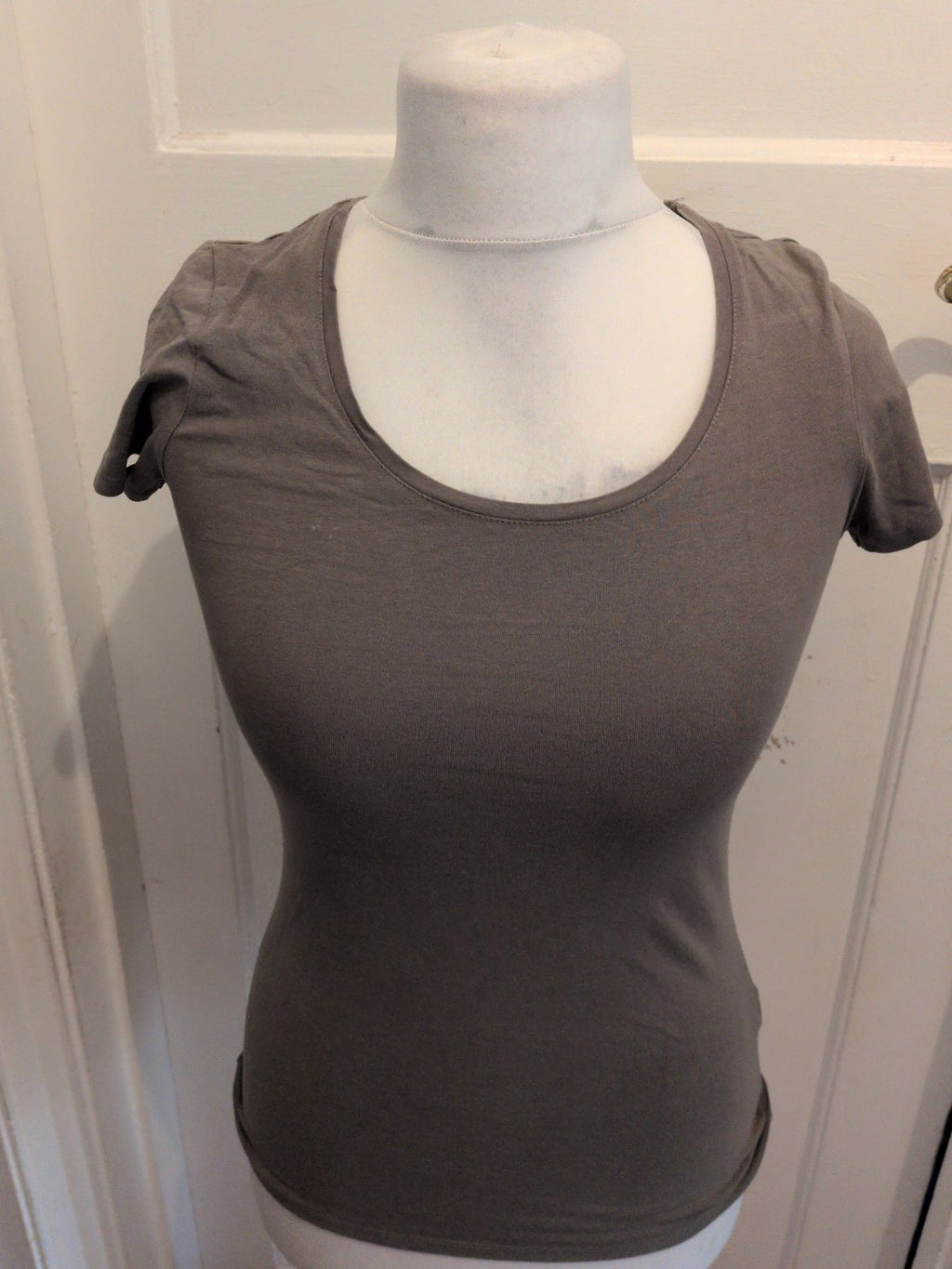 Primark 10 Sage Green Stretch Scoop T-shirt