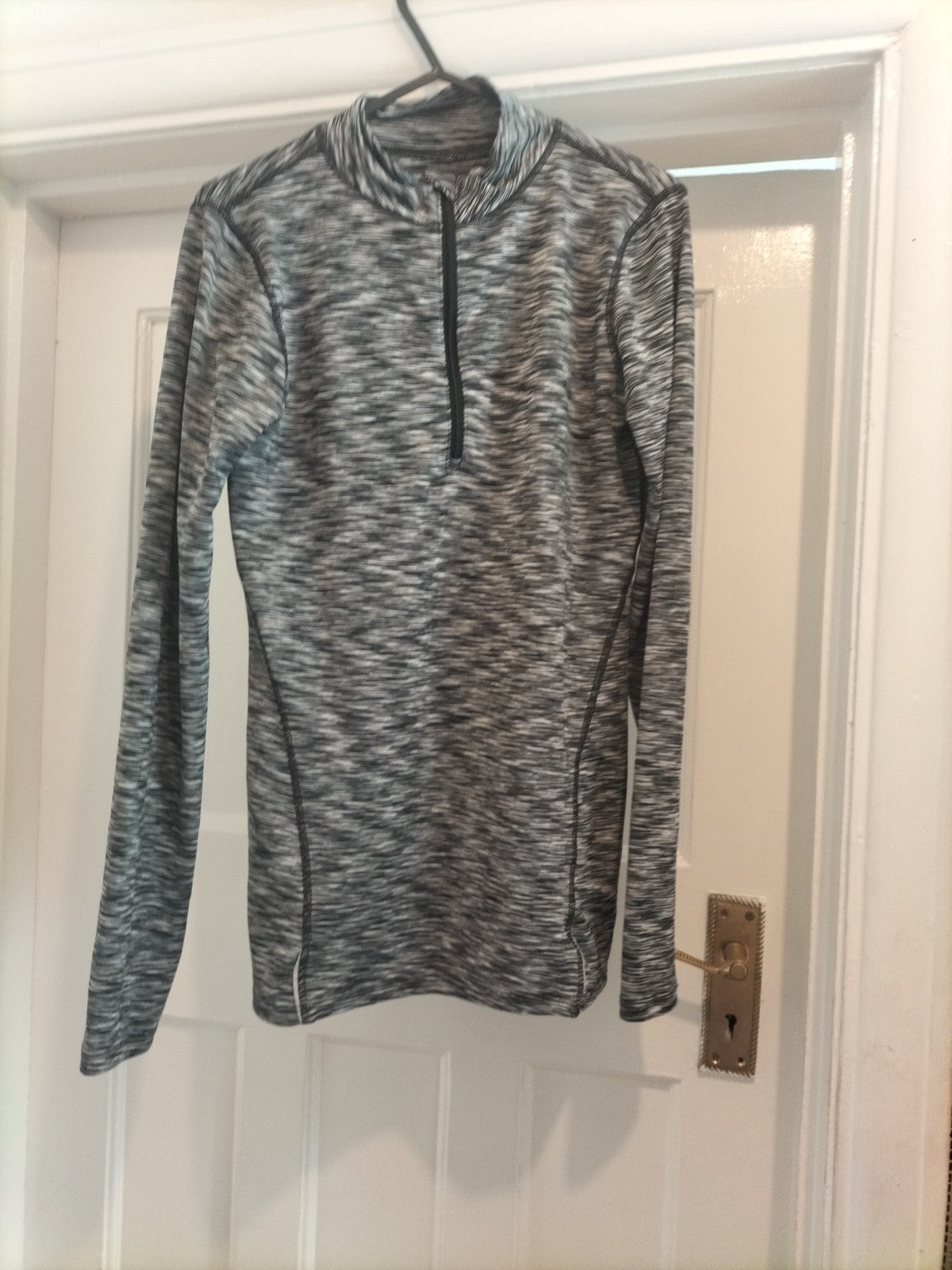 Ladies Usa 90⁰ Degrees Size XS Grey Fleck Long Sleeved Zip Through Jacket