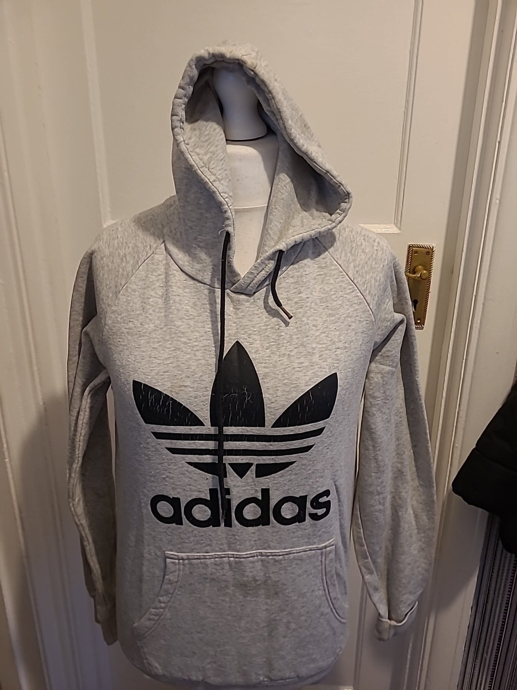 Mens Adidas Size Medium Grey Print Hoodie(Cracking)
