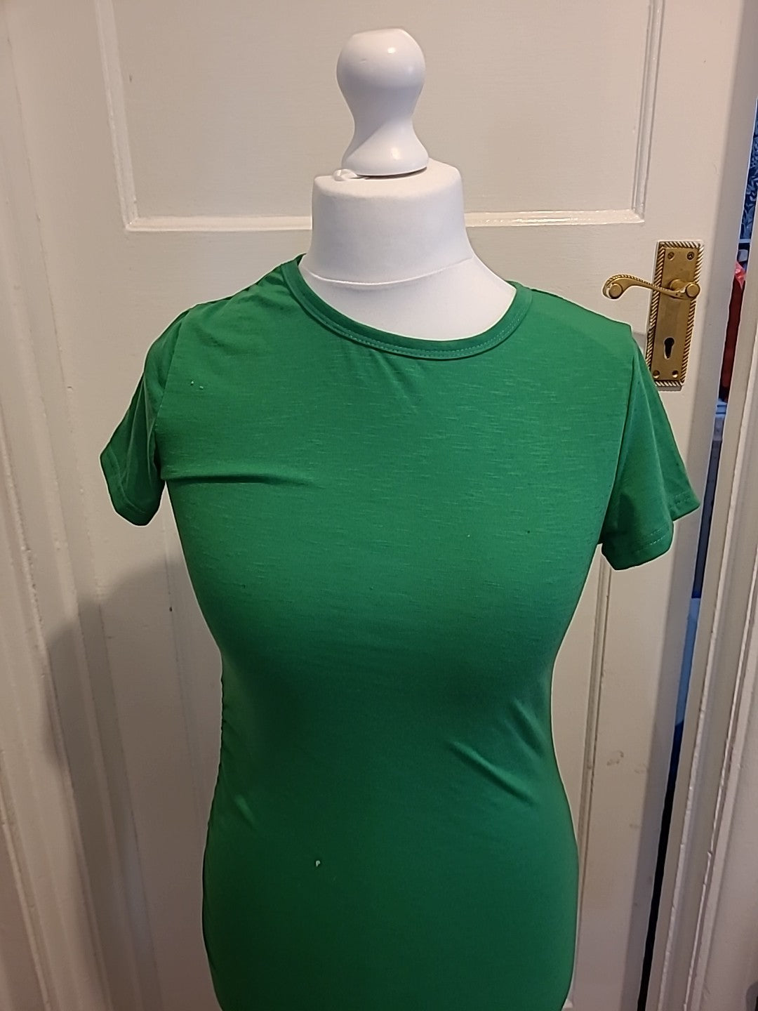 Ladies Size Small Green Round Neck Short Sleeved Pencil Dress