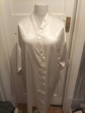 Ladies Size 14-16 Ivory Robe Without Cord