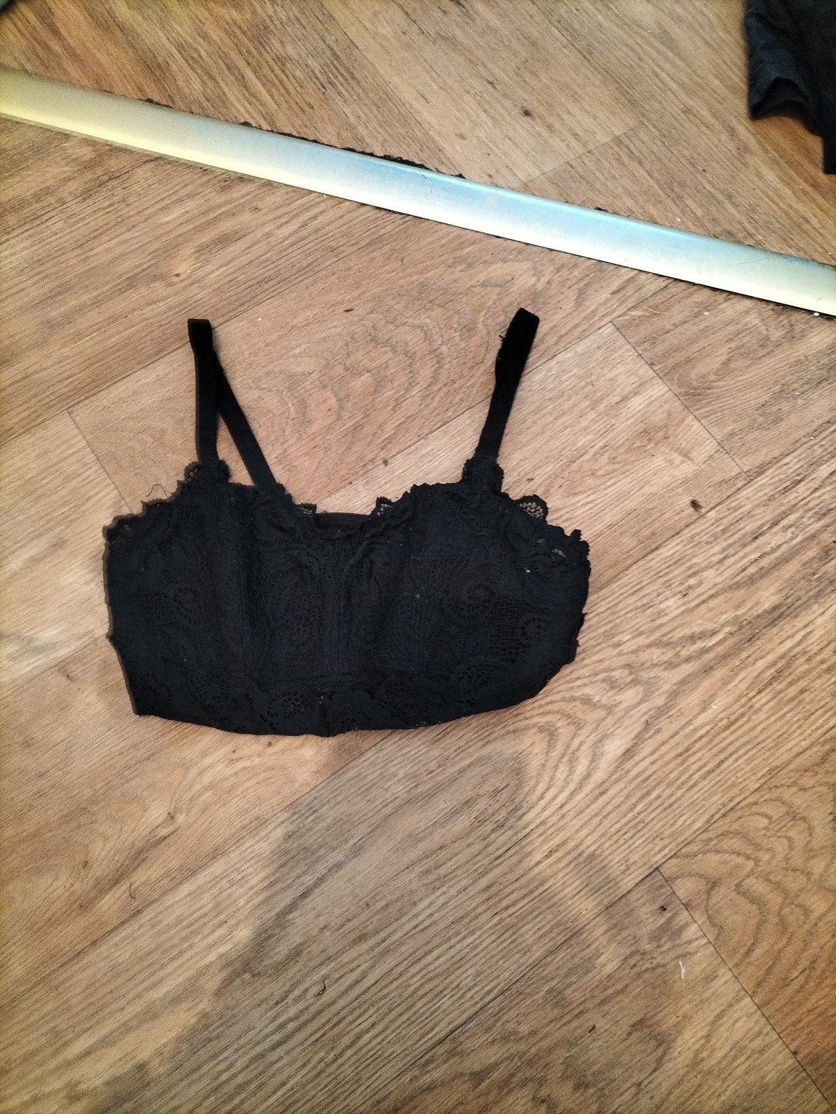 Tu 10 Black Lace Slight Padded Bralette