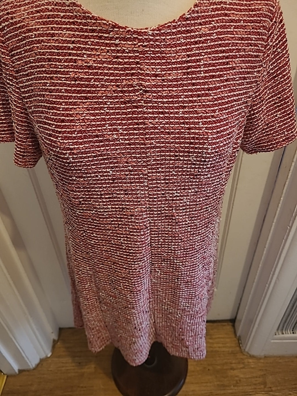 Ladies Warehouse Size 16 Red White Fleck Short Sleeved Tshirt