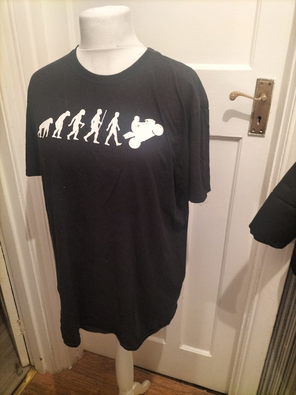 Mens Gildan Size XL Black "Man" Printed Short Sleeved Tshirt