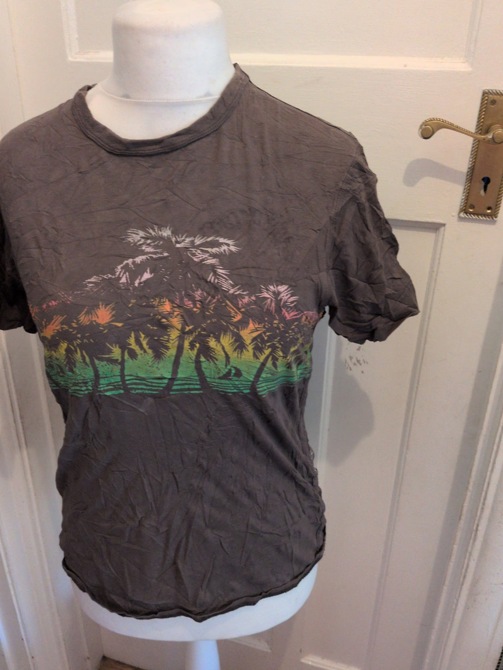 Large Brown Hawaii Style T-shirt Ladies Short Sleeve