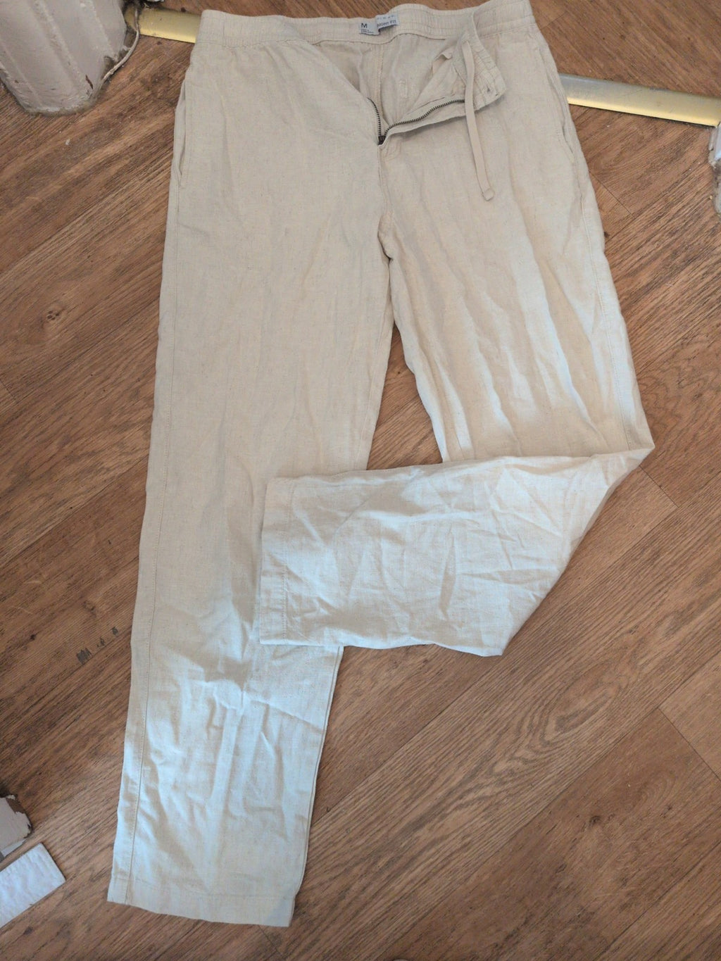 Mens Denim&Co Size Medium Straight Fit Stone Trousers