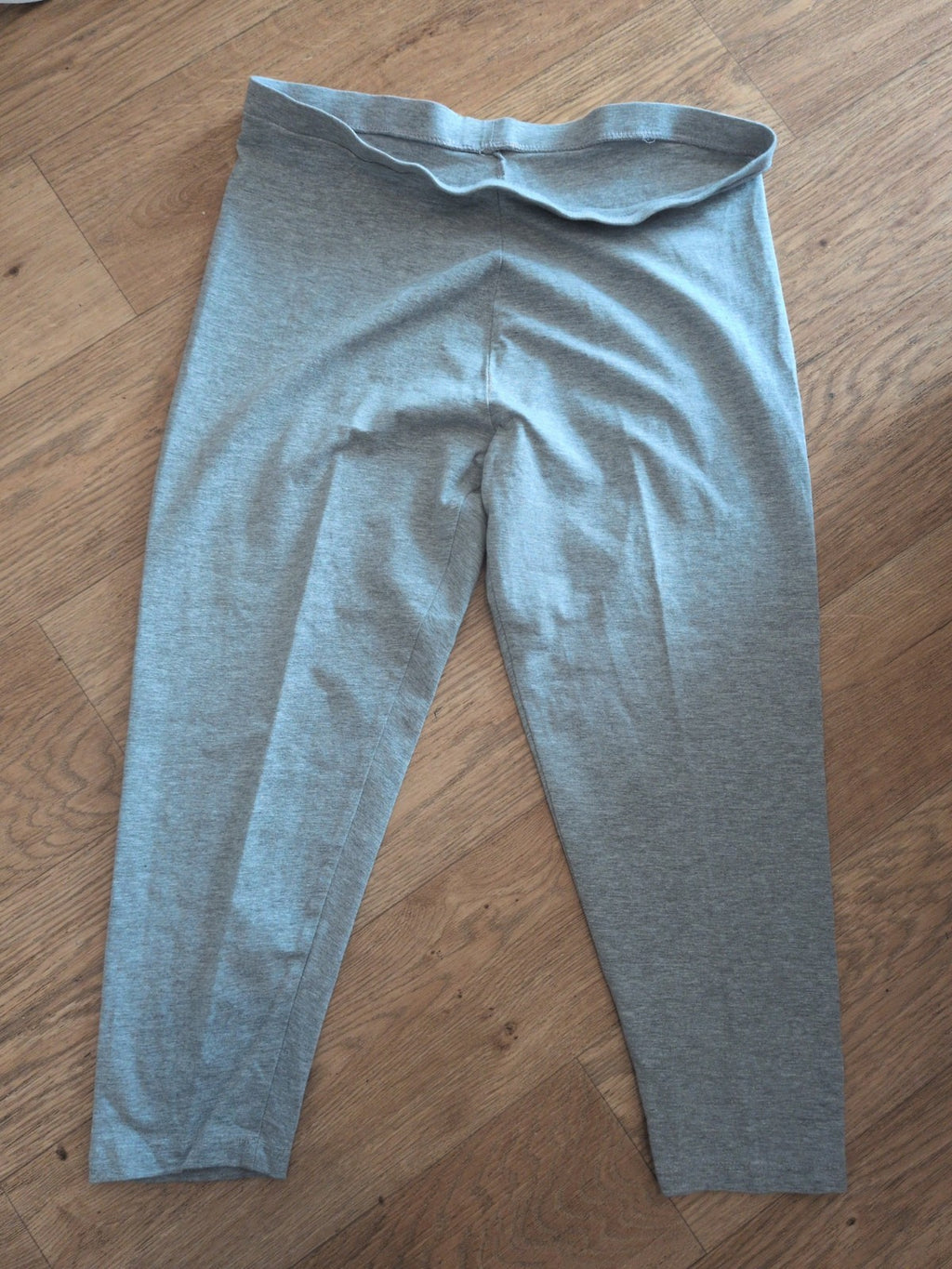 Primark 12-14 Grey Crop Leggings