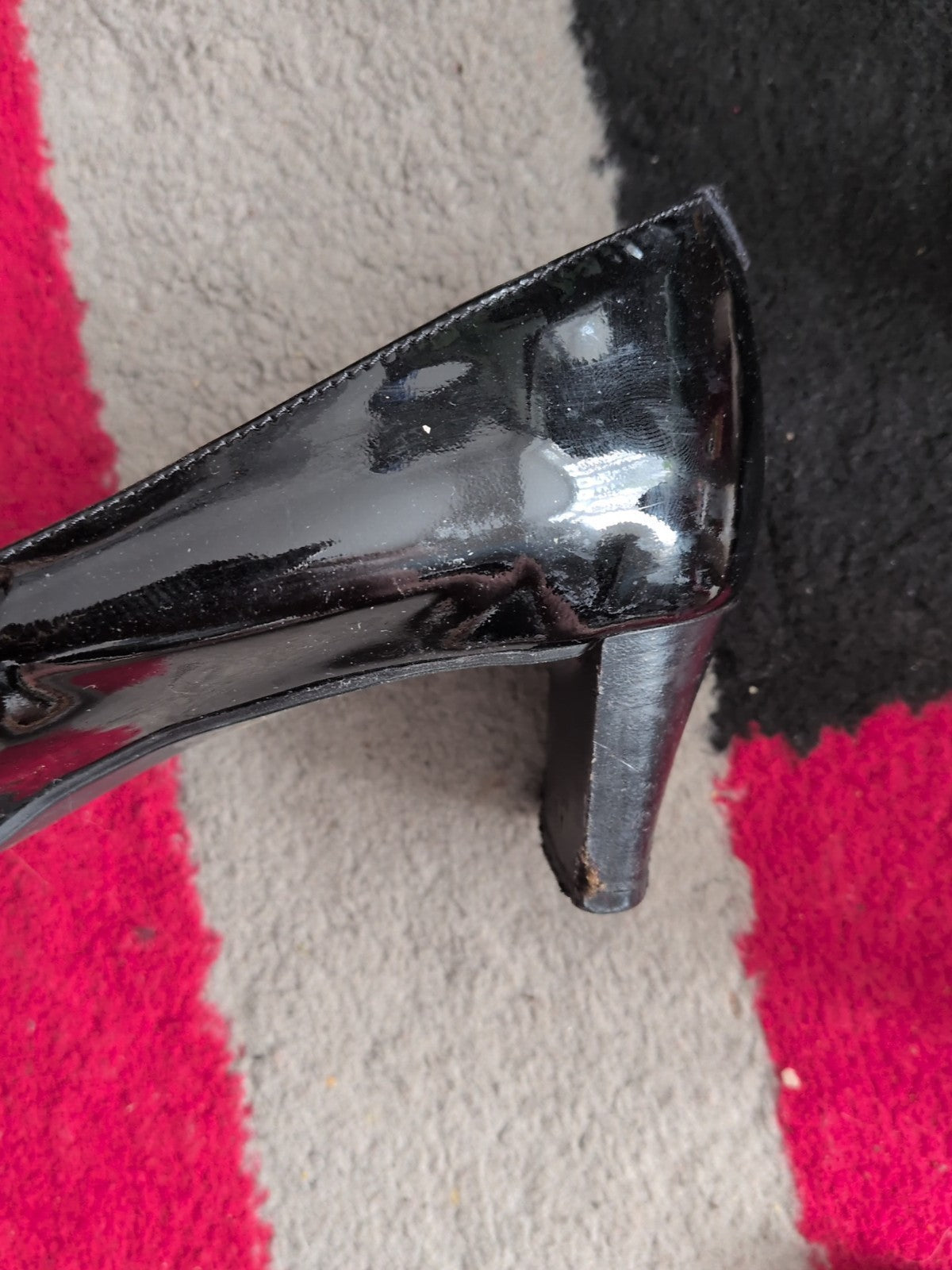 EU 36 Black Leather Heeled Close Toe Shoes