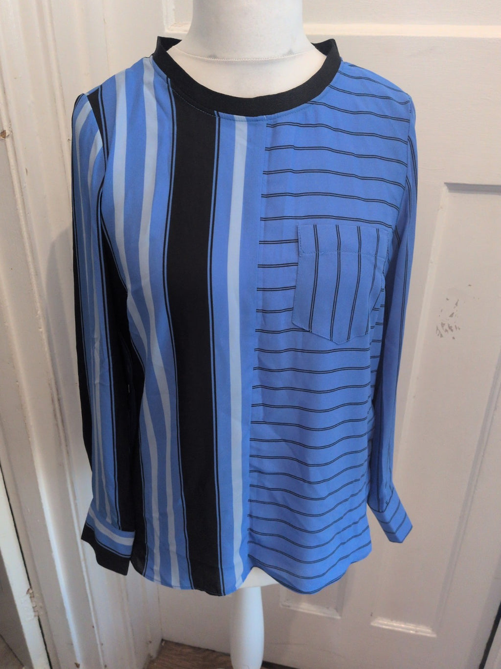 Principles 12 Blue And Black Long Sleeve Blouse