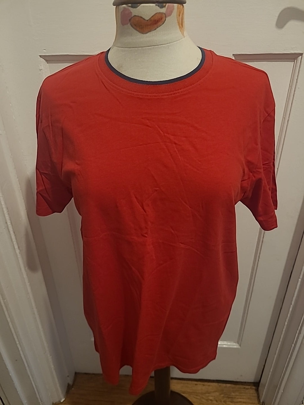 Brand New Mens Modis Size Small Red Short Sleeved Tshirt