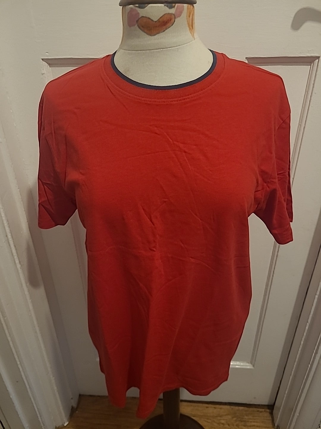 Brand New Mens Modis Size Small Red Short Sleeved Tshirt