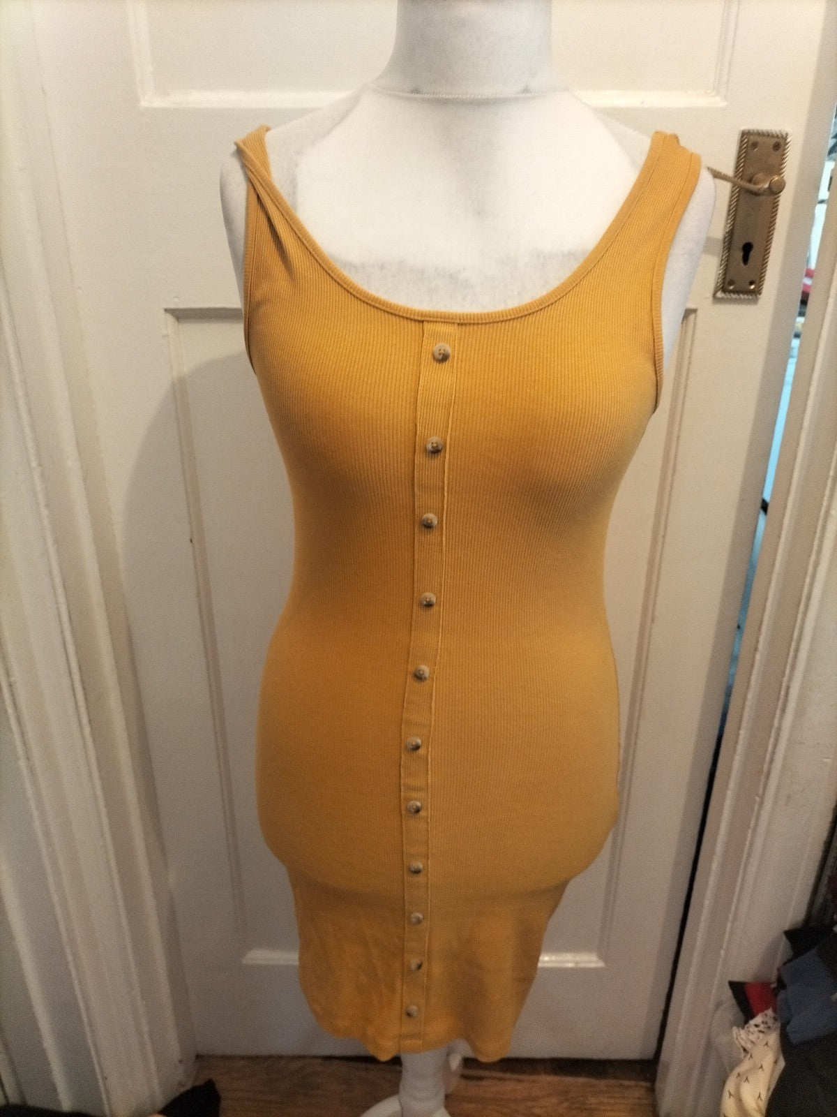 Ladies New Look Size 10 Mustard Sleeveless Imitation Buttoned Dress