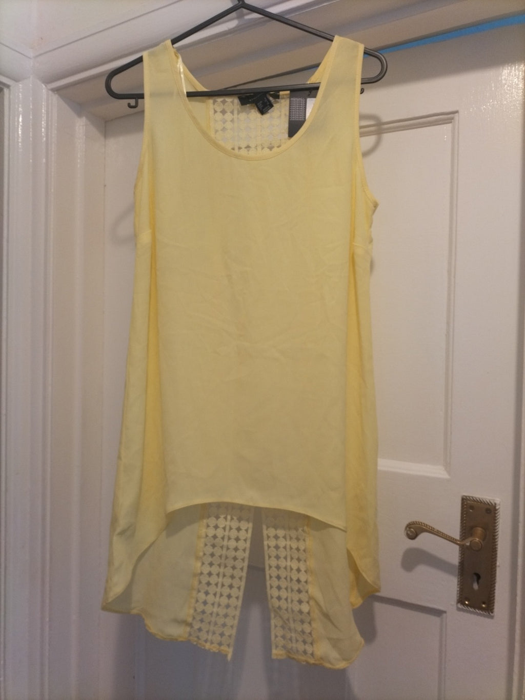 Brand New Ladies Primark Size 6 Yellow Sleeveless See Through Panel On Back...