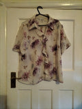 Ladies Berkertex Size Medium Floral Short Sleeved Blouse