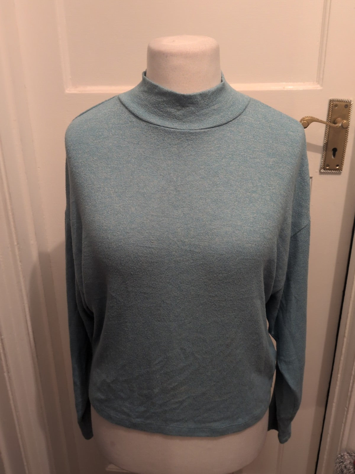 Ladies Primark Size 10-12 Aqua Long Sleeved Jumper