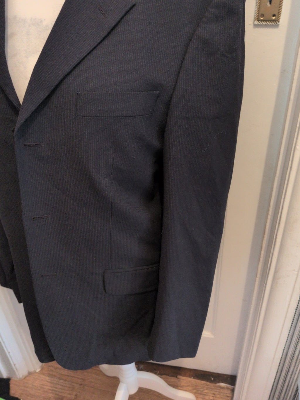 Karl Jackson 40R Wool With Lycra Pinstripe Black Suit Jacket