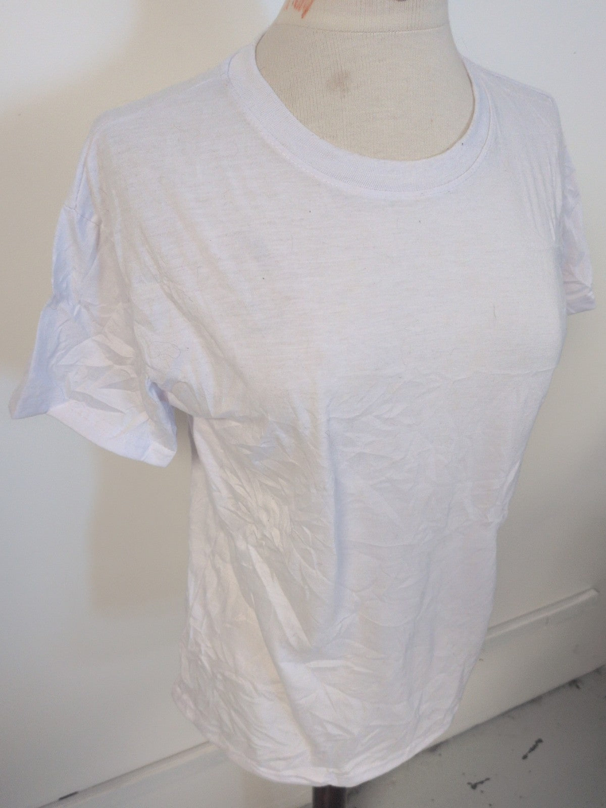 Ladies Size Medium Plain White Short Sleeve T-shirt