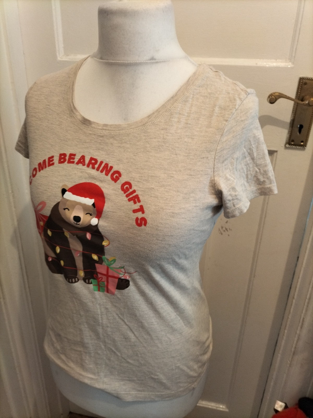 Ladies Tu Size 8 Grey Bear Gifts Short Sleeved Pyjama Top
