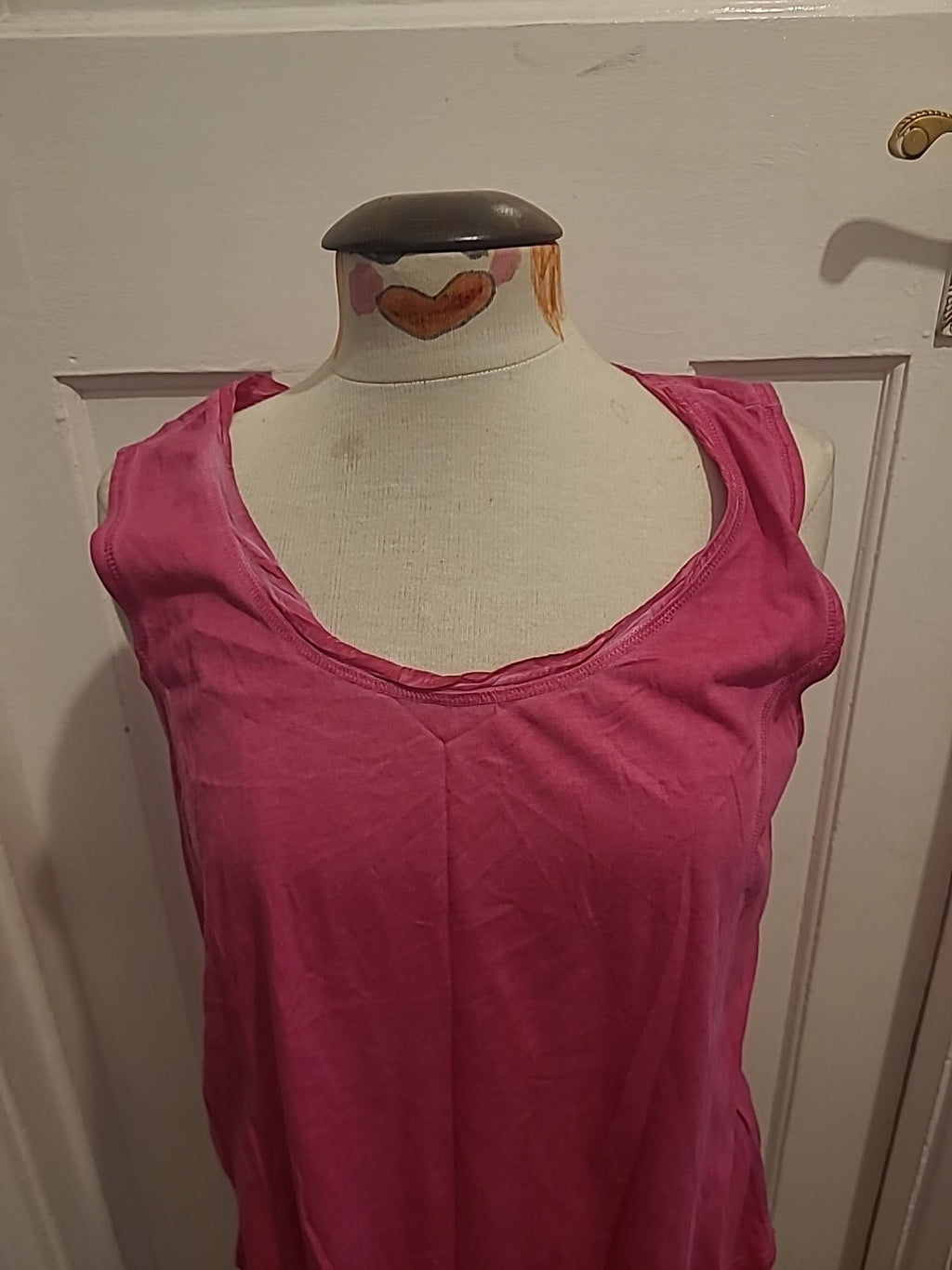 Ladies Creation Size 16 Hot Pink Sleeveless Tank Vest Tshirt
