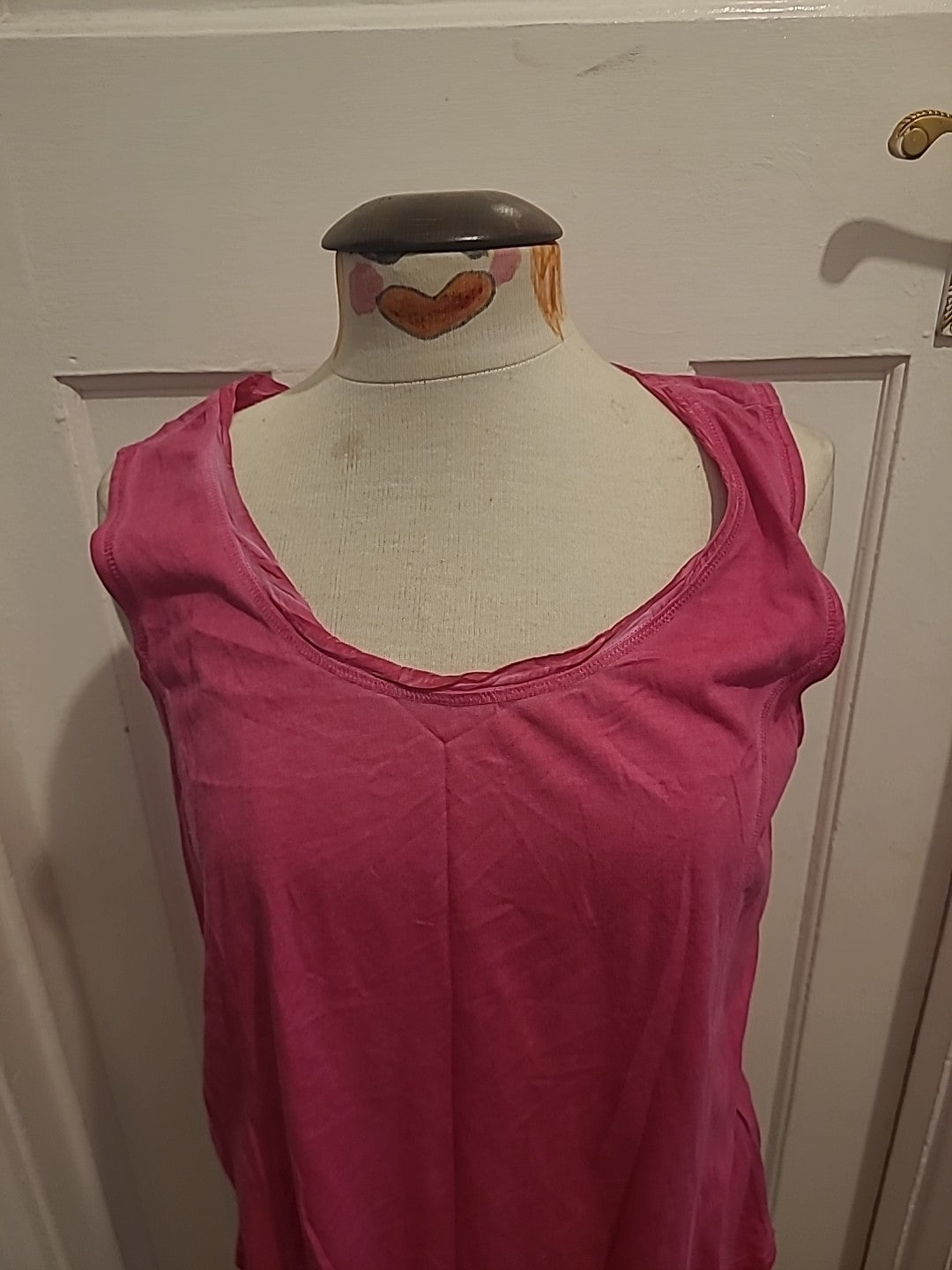 Ladies Creation Size 16 Hot Pink Sleeveless Tank Vest Tshirt