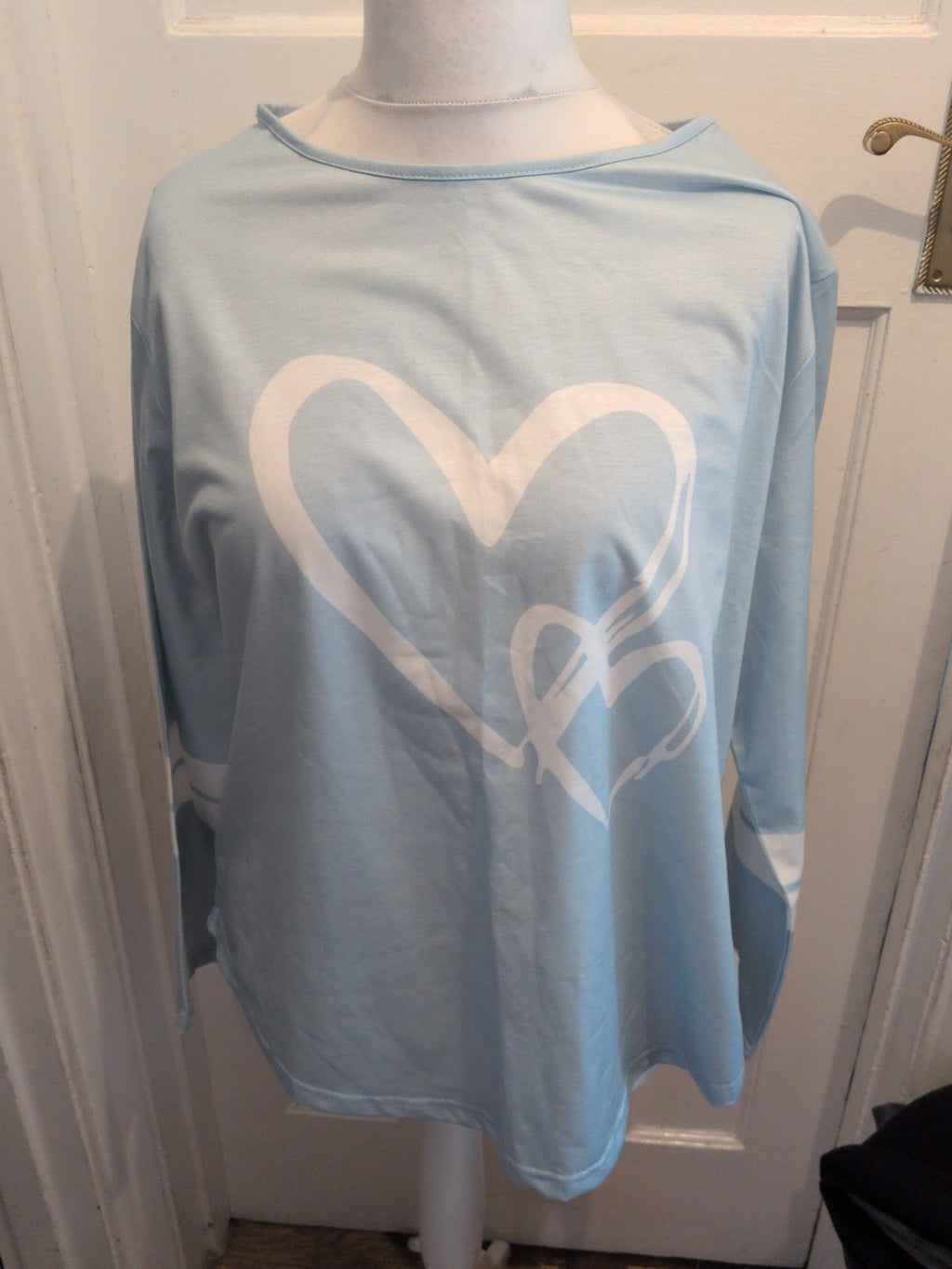 Ladies XL Pale Blue And White Heart Long Sleeve T-shirt