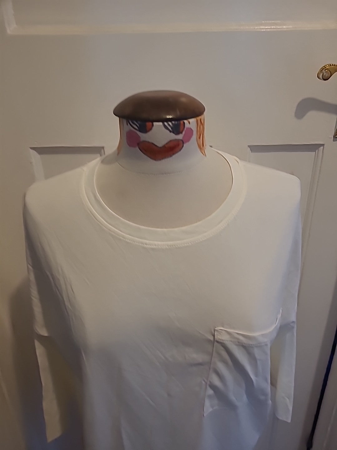 Ladies Esmara Size 8-10 Cream Mid Sleeved Blouse