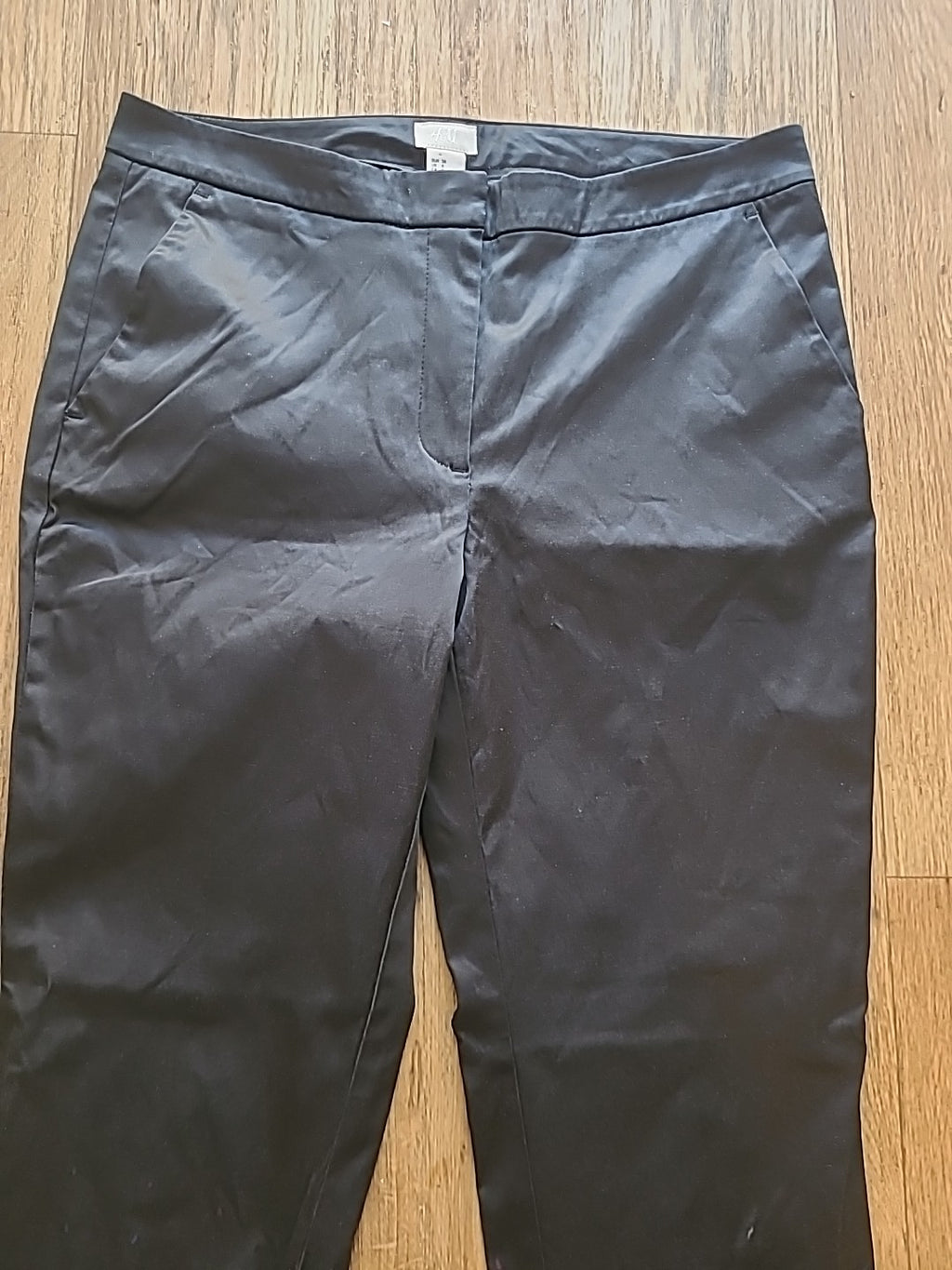Ladies H+M Size 8-10 Black Detailed Trousers