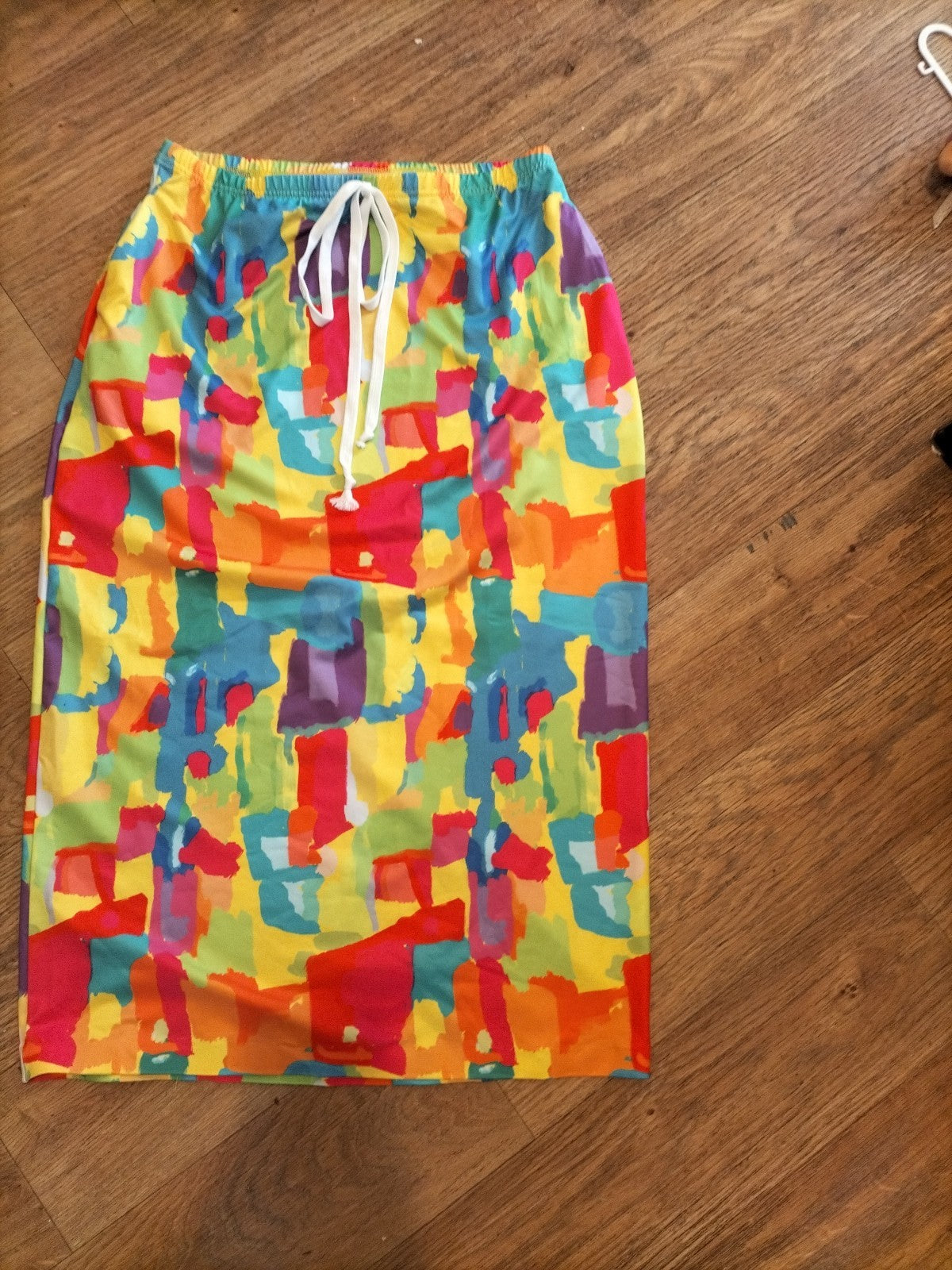 Ladies Large Multi Coloured Elasticated Pencil Skirt