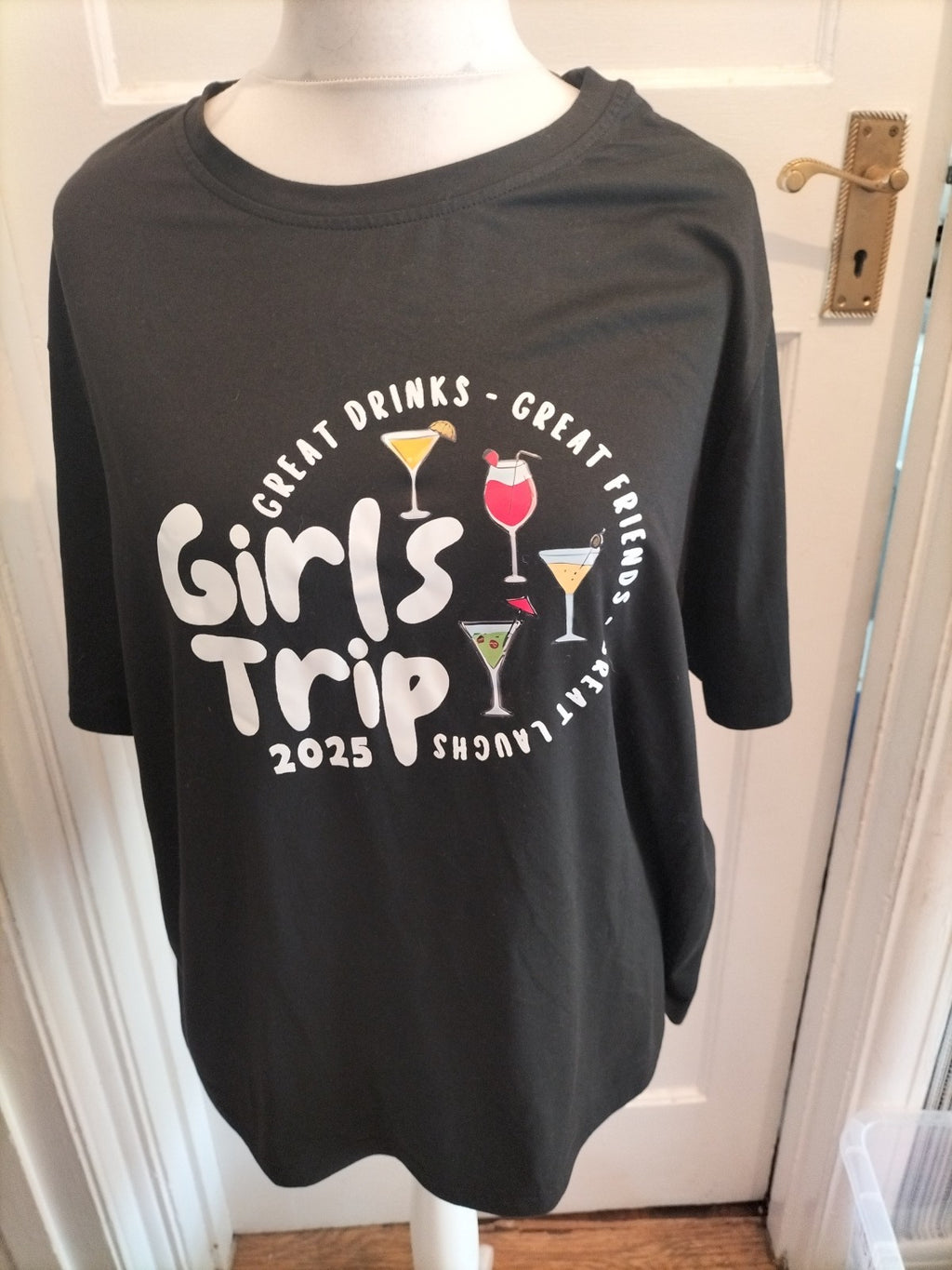 Shein Curve 3XL Black Girls Trip Printed Short Sleeve T-shirt